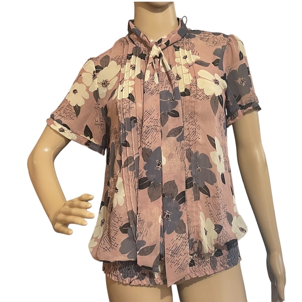 Twenty One Floral Blouse Tie Neck Short Sleeve Smocked‎ Waist Pink Top-Fairycore